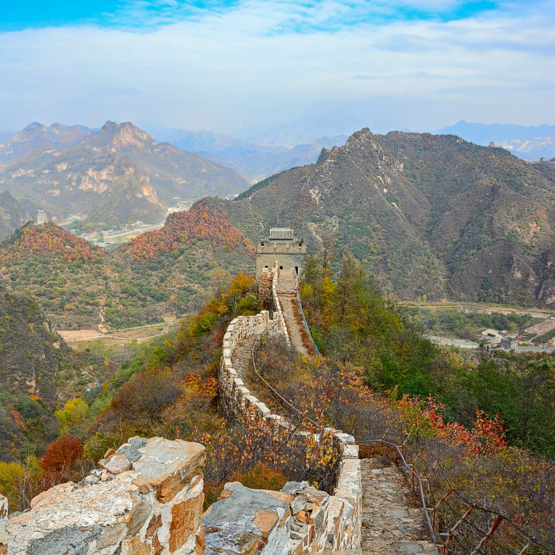 A scenic view of huangyaguan_great_wall