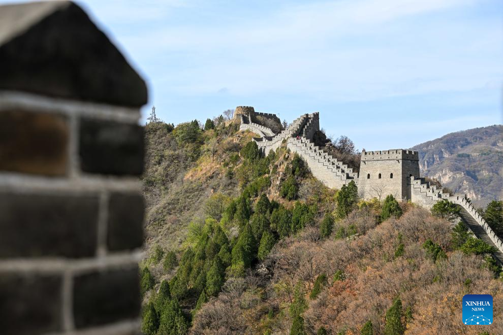 A scenic view of huangyaguan_great_wall