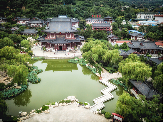 A scenic view of huaqing palace