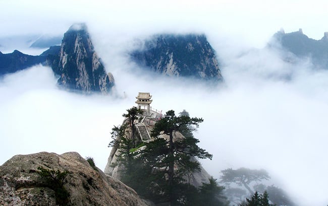 A scenic view of huashan_scenic_area