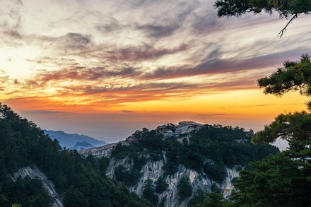 A scenic view of huashan_scenic_area