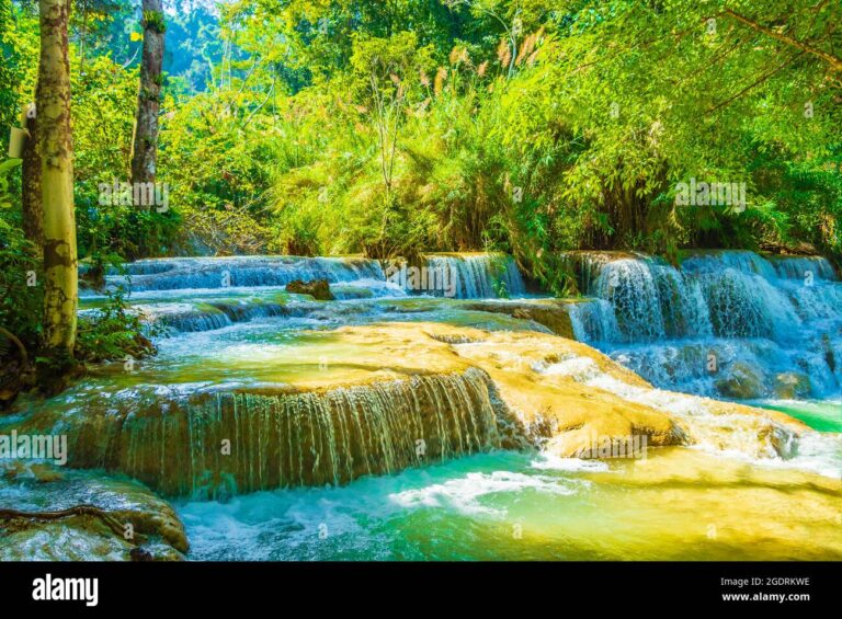 Discover the Tranquility of Huiluan Si: A Journey Through History