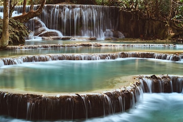 A scenic view of Huiluan Si
