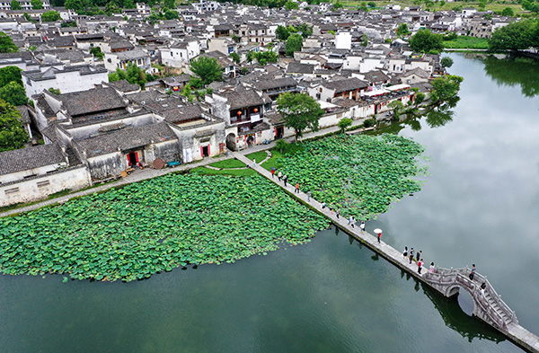 A scenic view of huizhou ancient buildings
