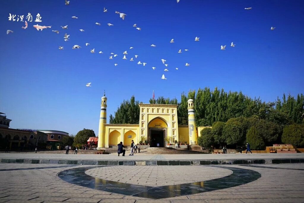 Why Id Kah Mosque Should Be on Every Traveler’s Bucket List