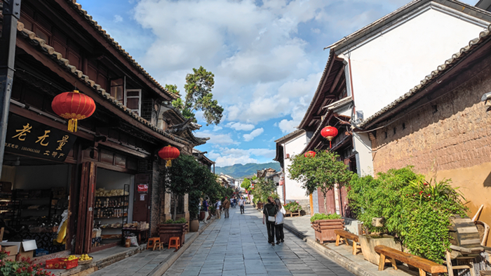 A scenic view of jianchuan ancient city