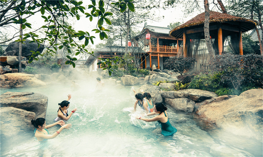 A scenic view of jiangmen wuyi hot spring