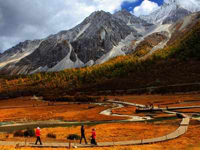 A scenic view of jianmenguan scenic area