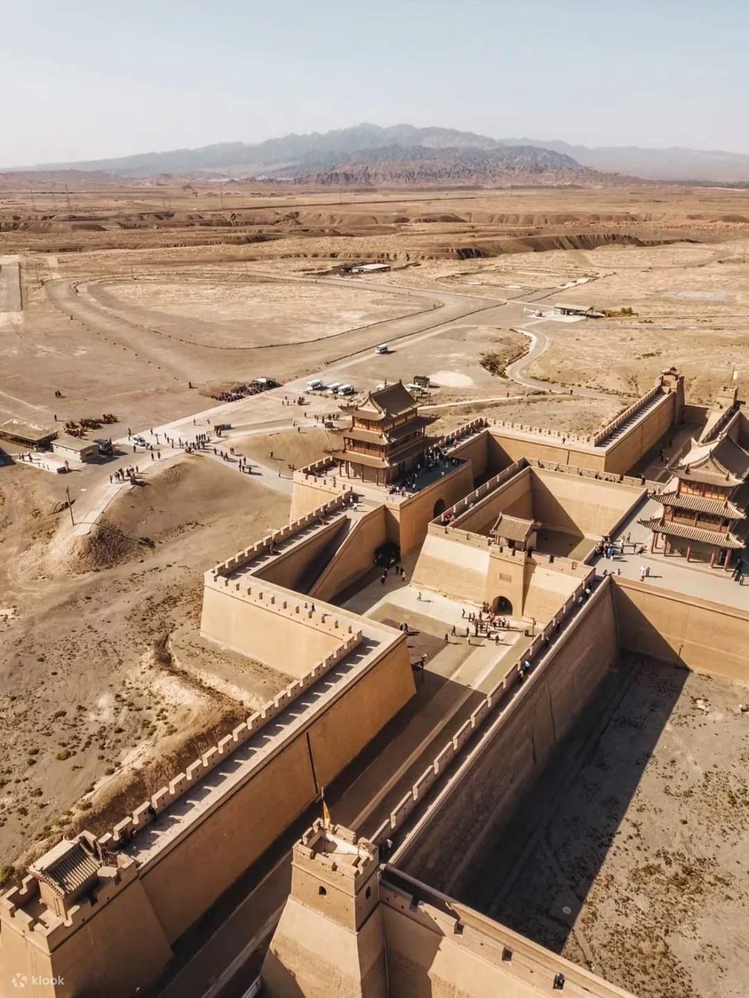A scenic view of jiayuguan great wall