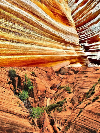 Discover the Hidden Gems of Jingbian County Wave Valley