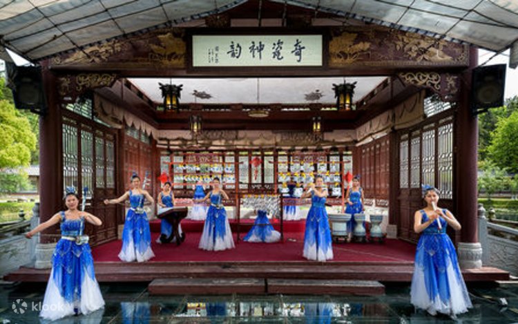 A scenic view of Jingdezhen Ancient Kiln Folk Custom Museum
