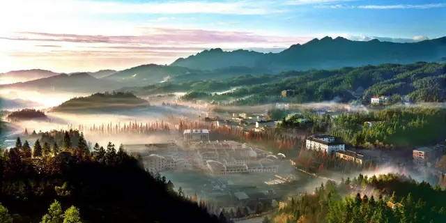 A scenic view of Jinggangshan