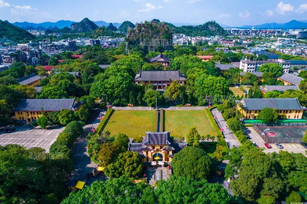 A scenic view of Jingjiang Princes City