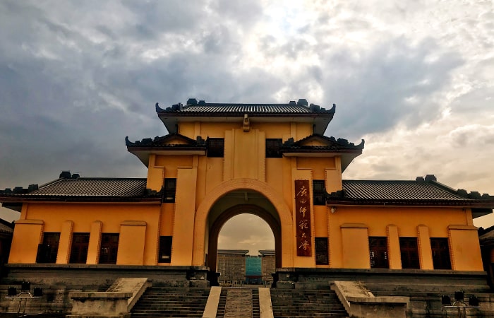 A scenic view of Jingjiang Princes City