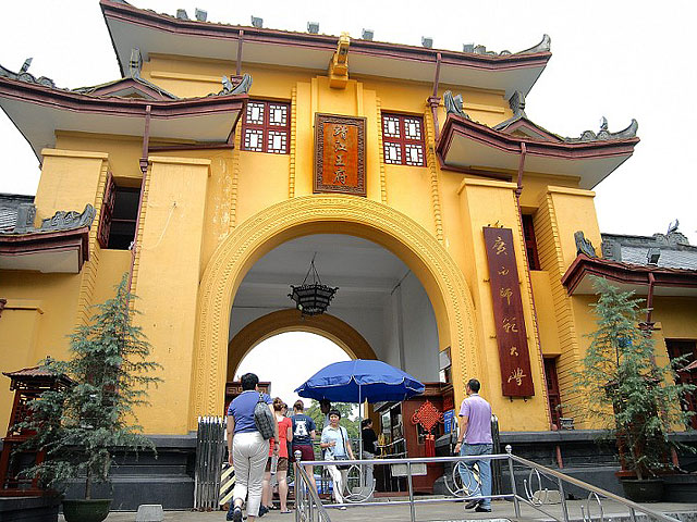 A scenic view of Jingjiang Princes City