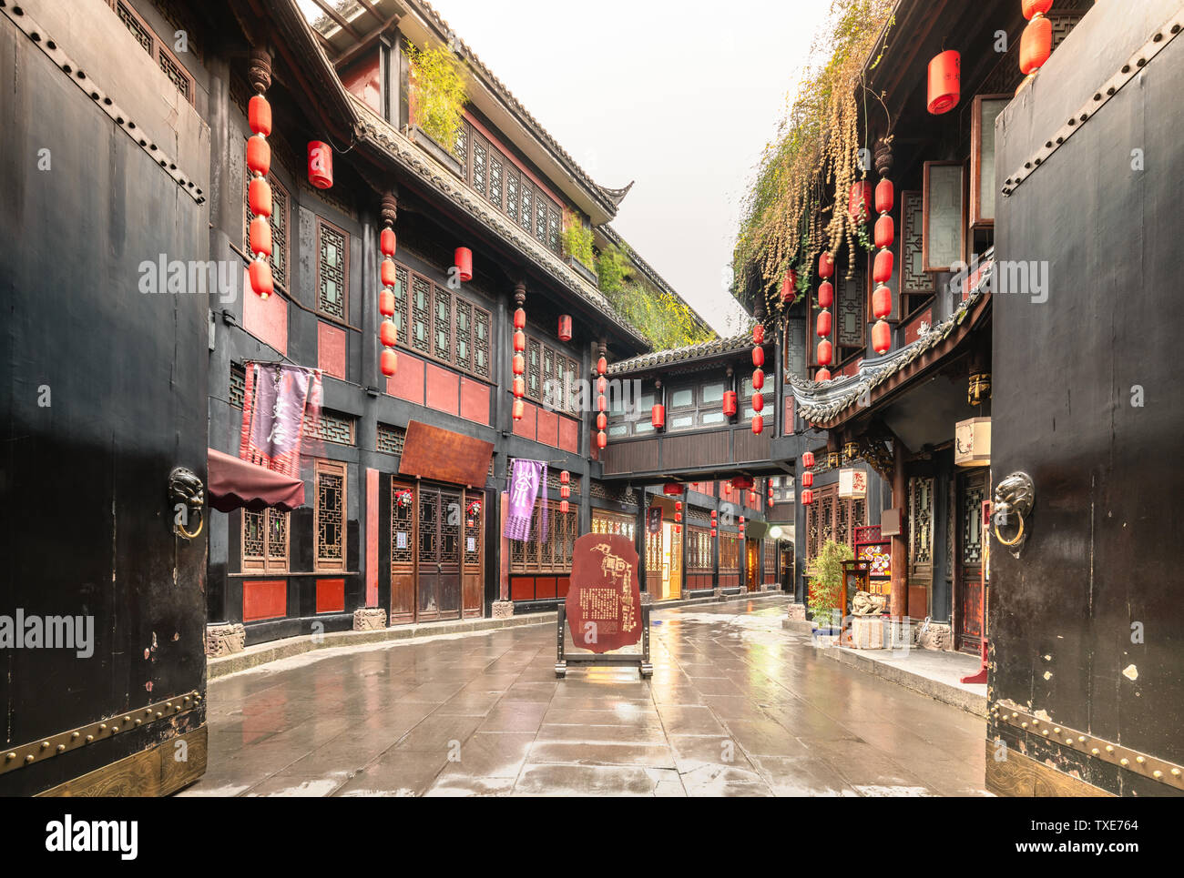 A scenic view of jinli ancient street