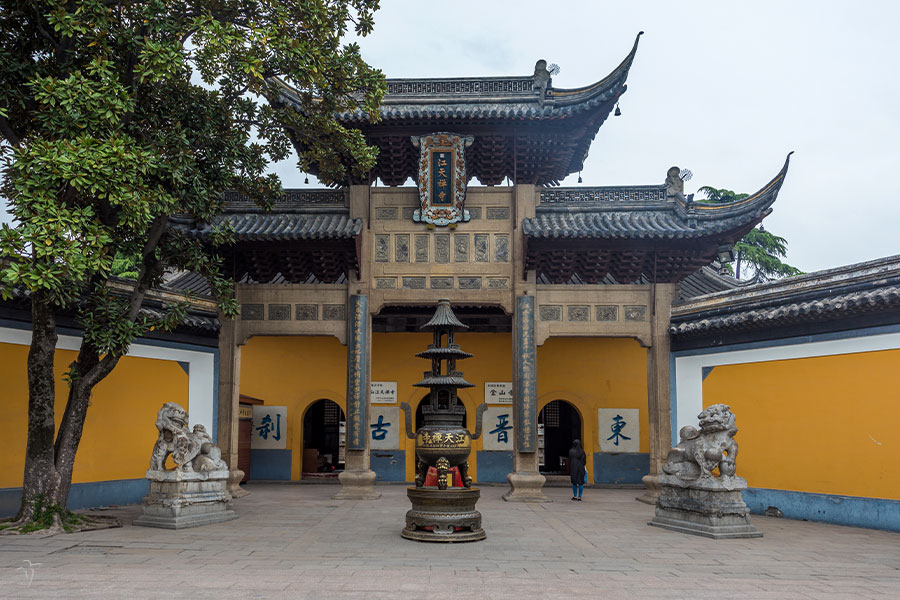 A scenic view of jinshan temple