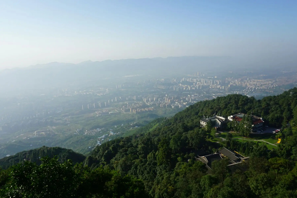A scenic view of jinyun_mountain