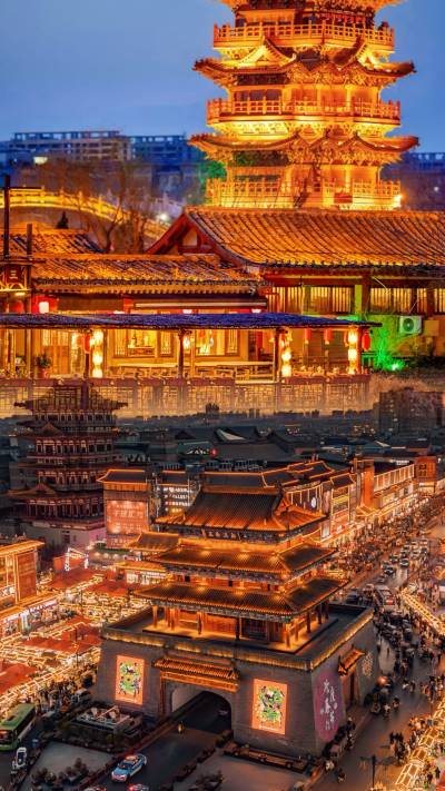 A scenic view of Kaifeng Fu