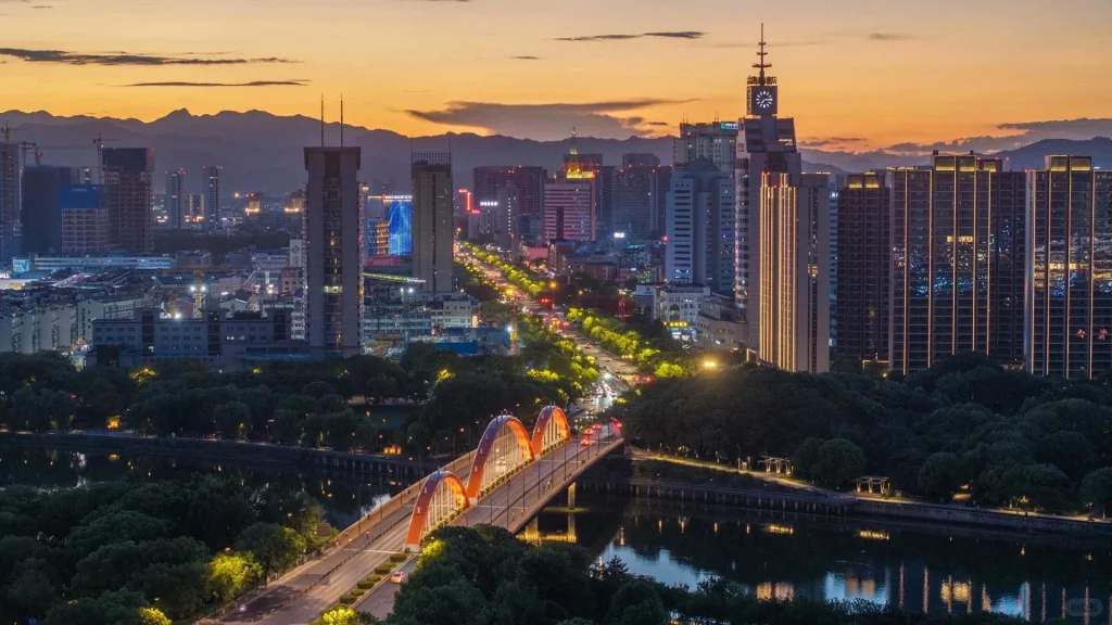A scenic view of Kaifeng Fu Wen Miao