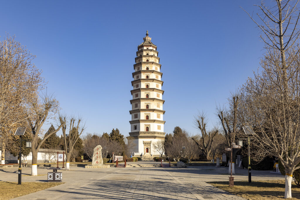 Kaiyuan Temple Pagoda: Discovering the Historical Significance of Dingzhou’s Gem