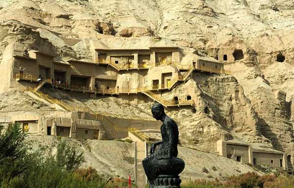 Unveiling Kizil Grottoes: Ancient Artistry and Spiritual Serenity