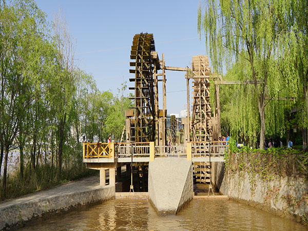 A scenic view of lanzhou waterwheel garden