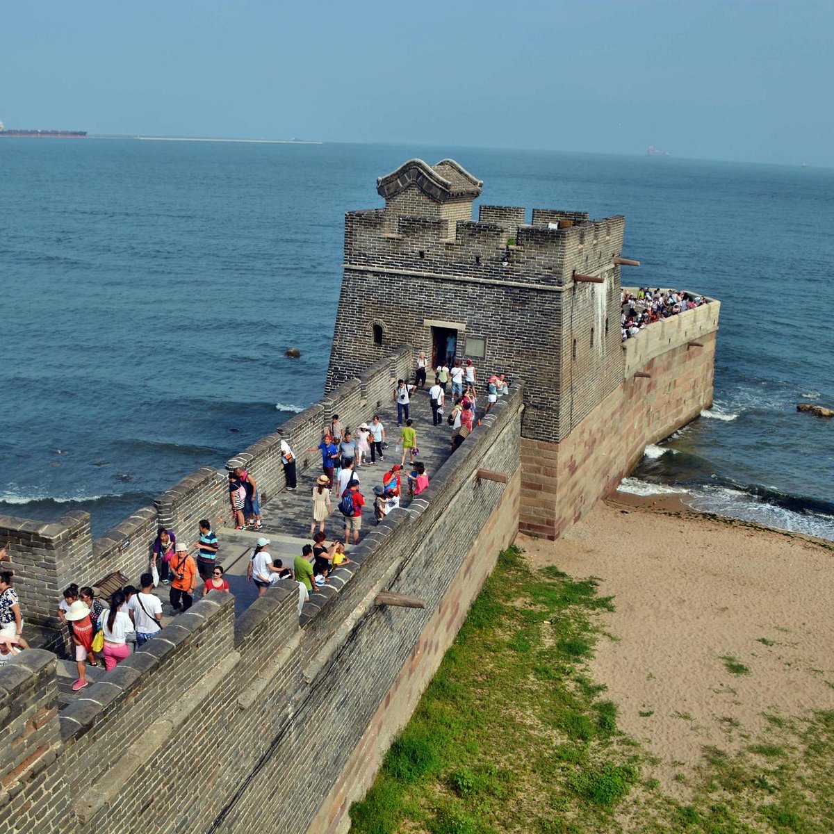 A scenic view of Laolongtou Great Wall