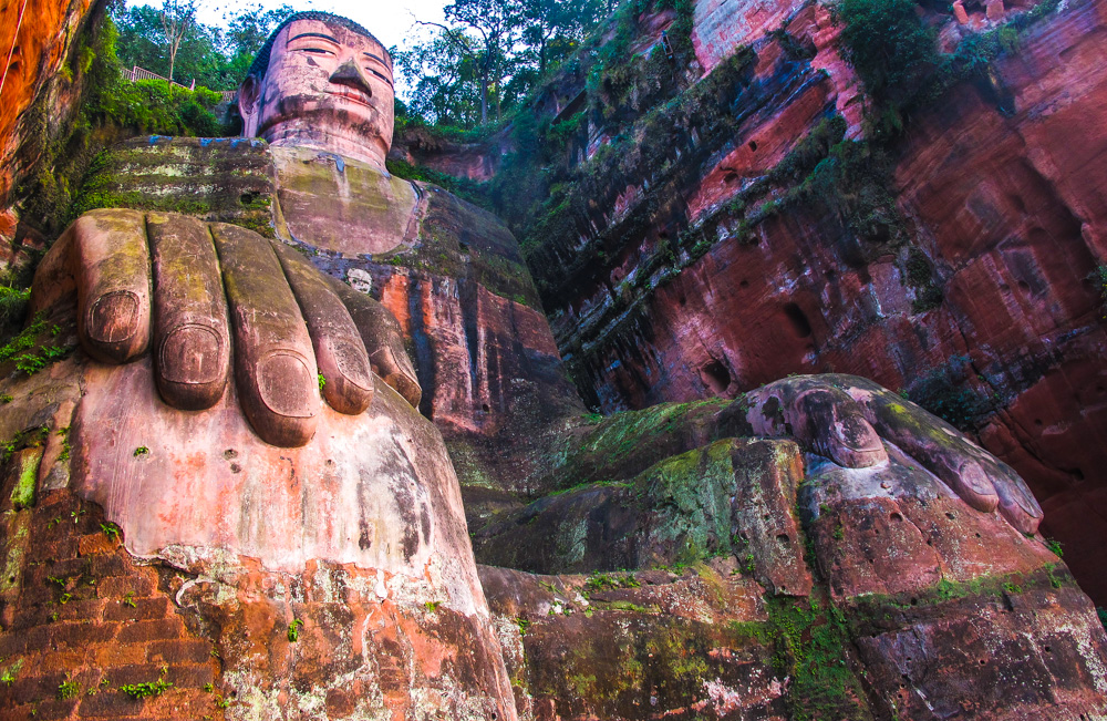 A scenic view of leshan buddhist sculptures