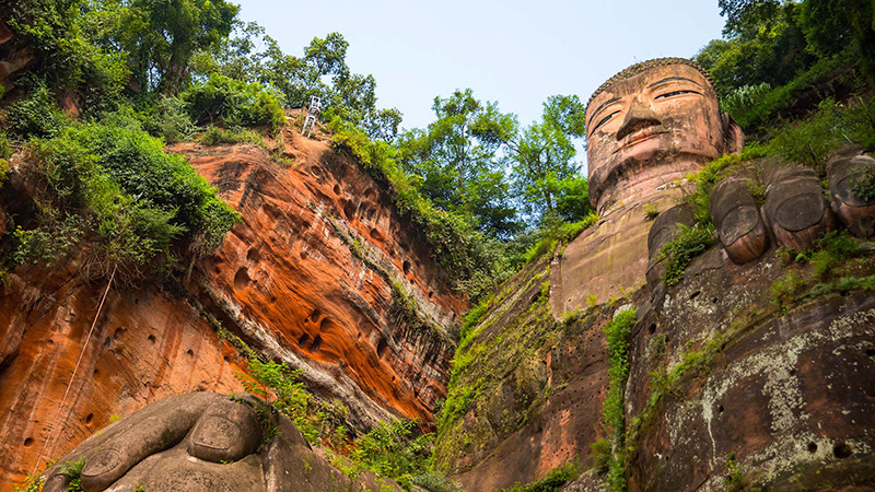 A scenic view of leshan giant buddha