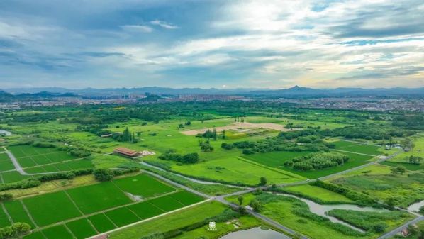 A scenic view of lianzhu ancient city site