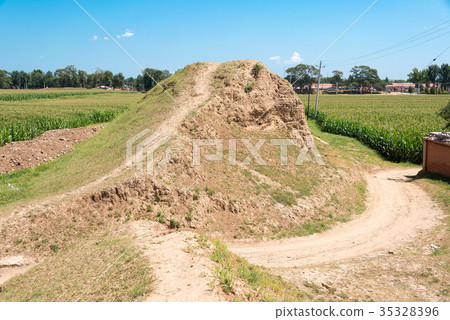 Unveiling the Mysteries of Liao Zhongjing Ruins: A Journey Through History