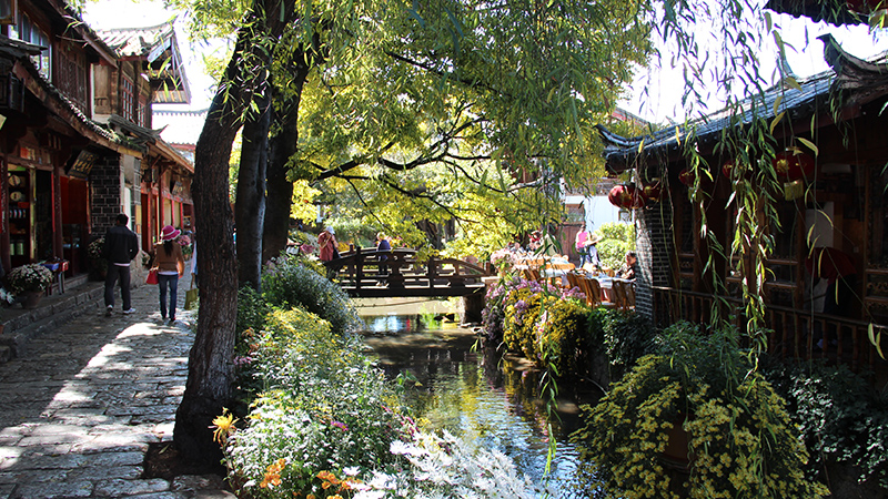 A scenic view of lijiang old town