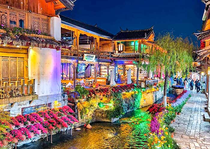 A scenic view of lijiang old town