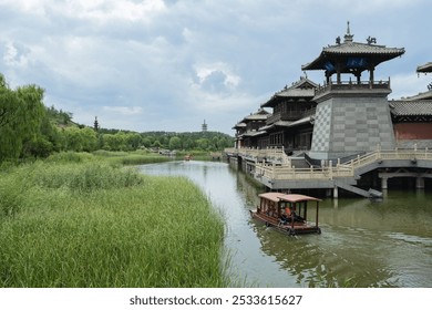 A scenic view of Lingyan Temple