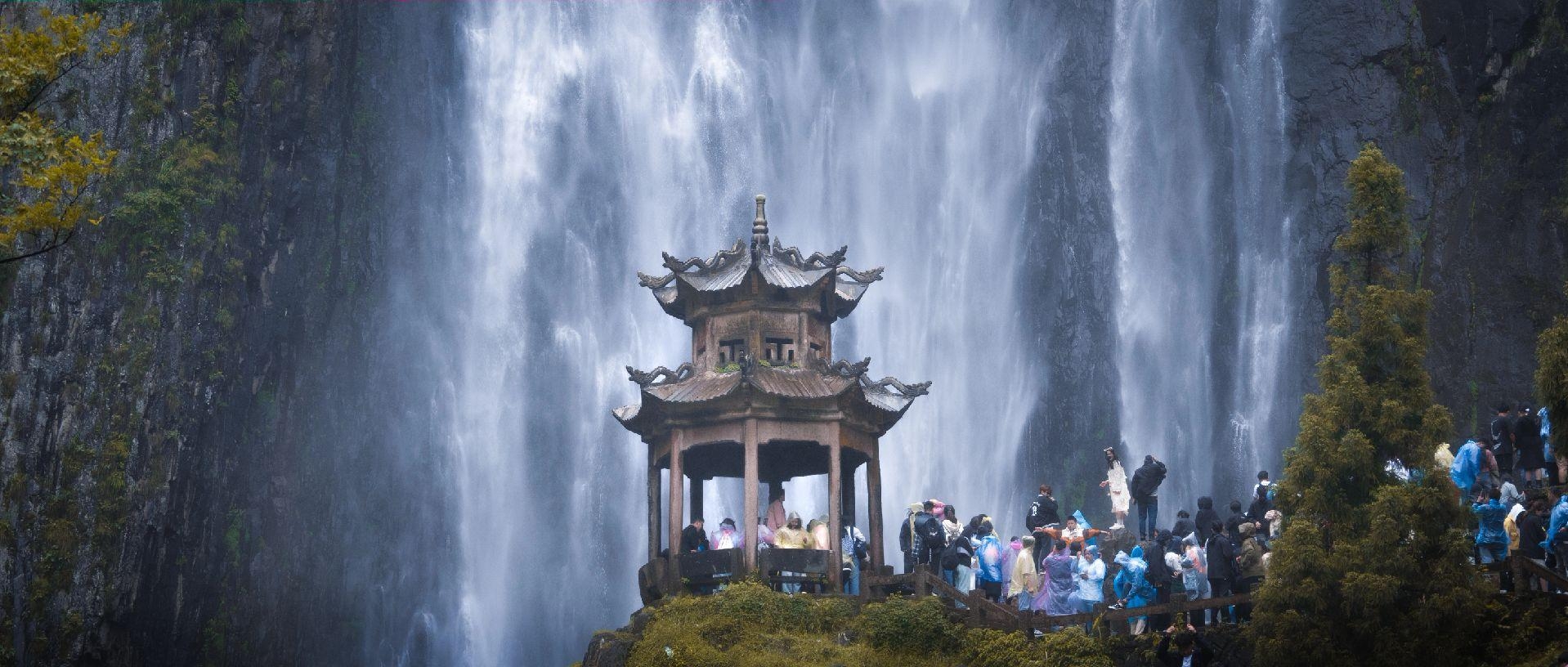 A scenic view of liu bowen's former residence