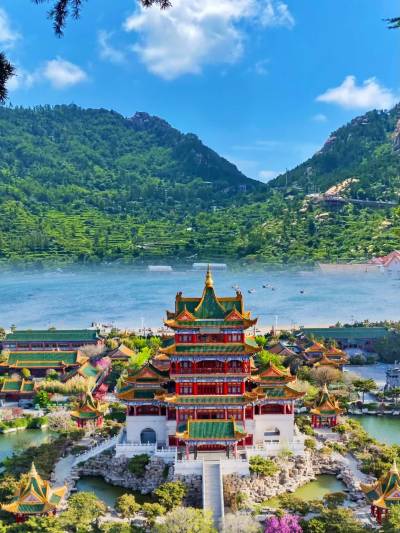 A scenic view of Liugong Island