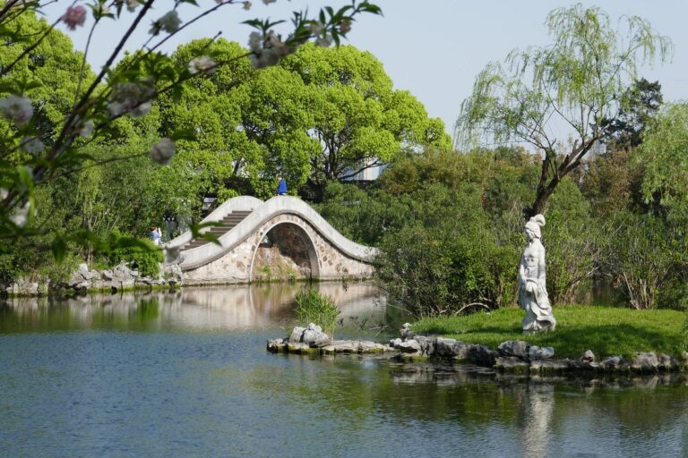 Liyuan Garden: A Hidden Gem for Nature Lovers and Architecture Enthusiasts
