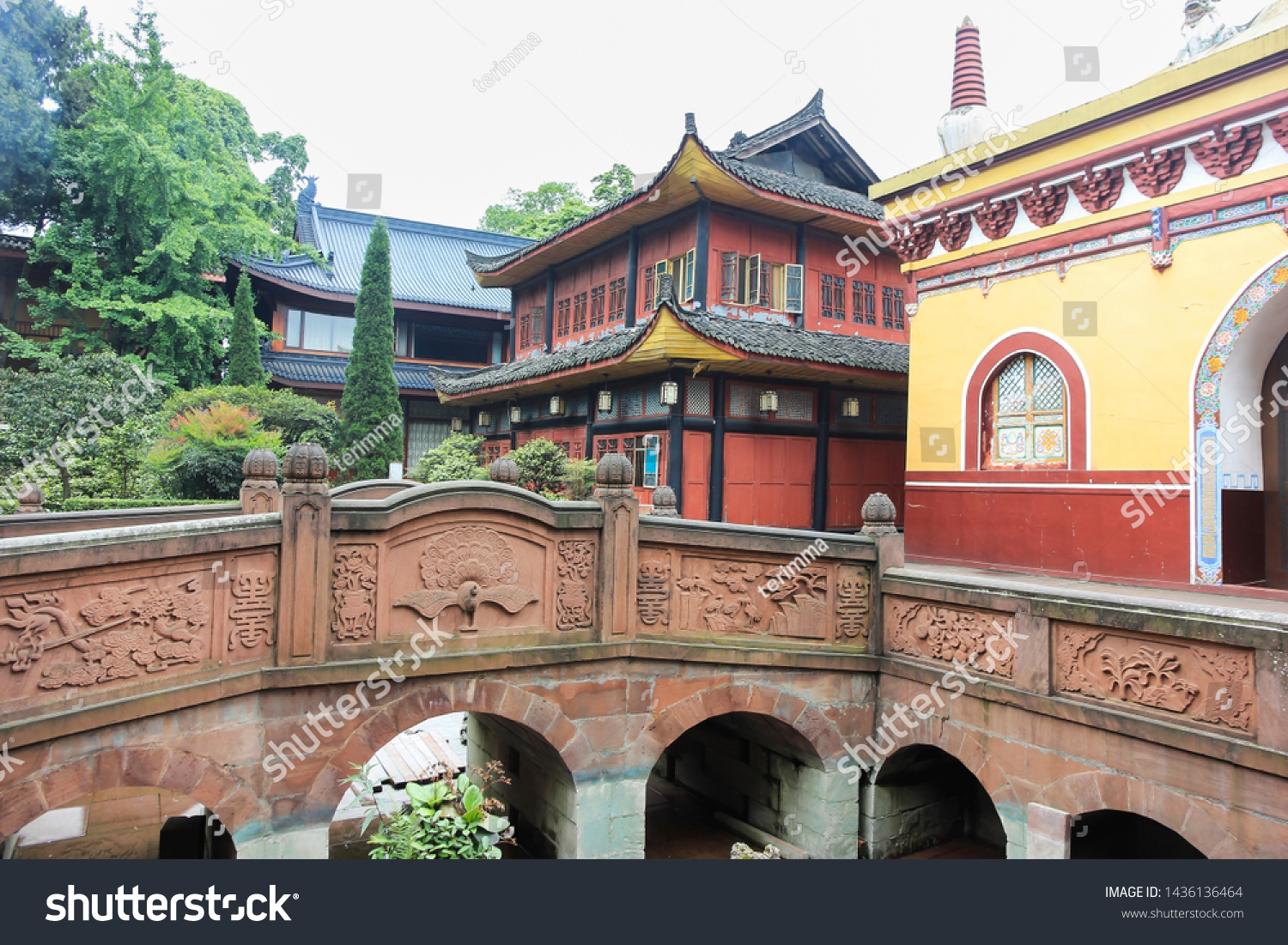 A scenic view of longnan wannian temple
