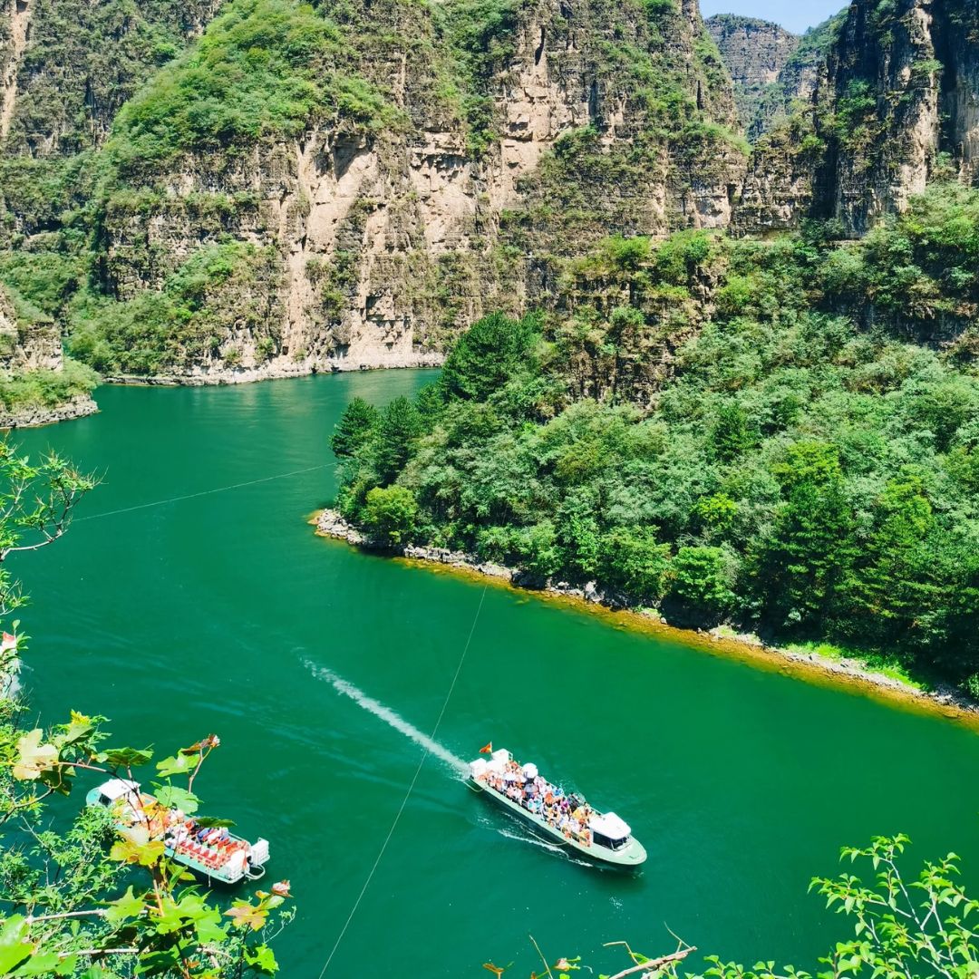 A scenic view of longqing_gorge