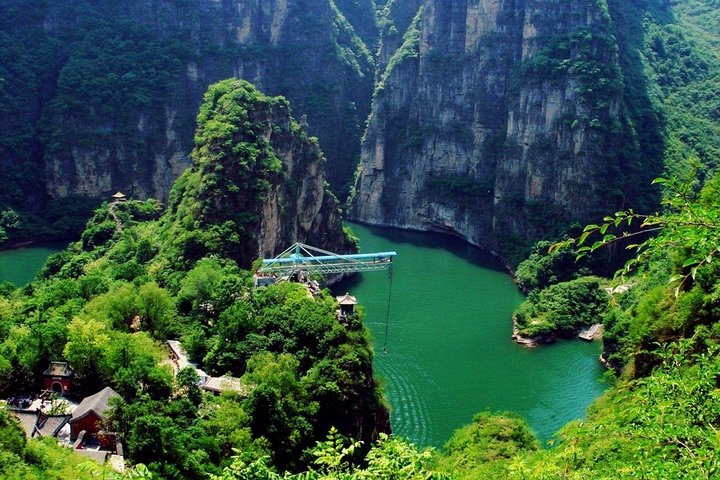 Discover the Stunning Beauty of Longqing Gorge: A Hidden Gem in China