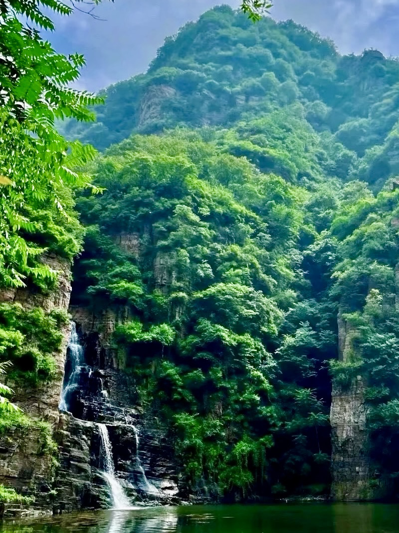 A scenic view of Longtan Grand Canyon
