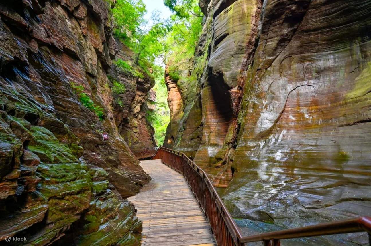 A scenic view of Longtan Grand Canyon