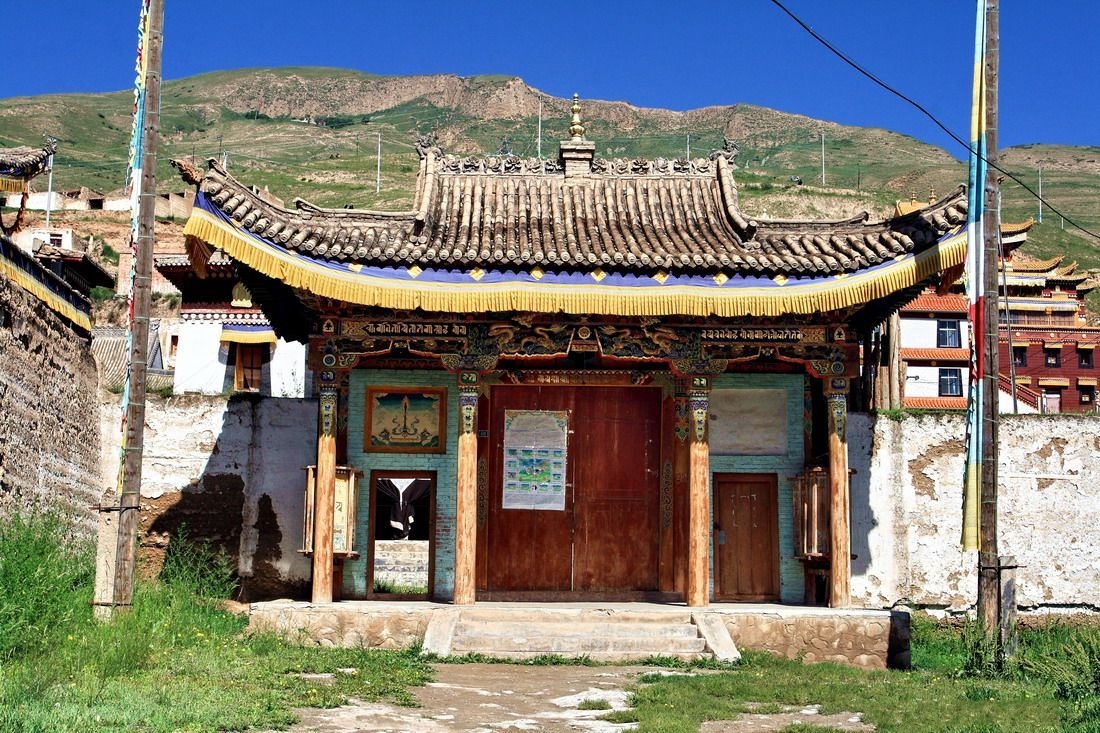A scenic view of longwu_temple
