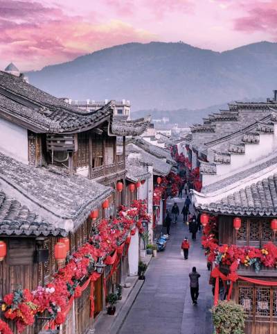 A scenic view of Longxing Temple Heritage