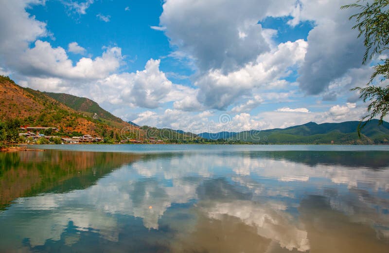 A scenic view of lugu lake