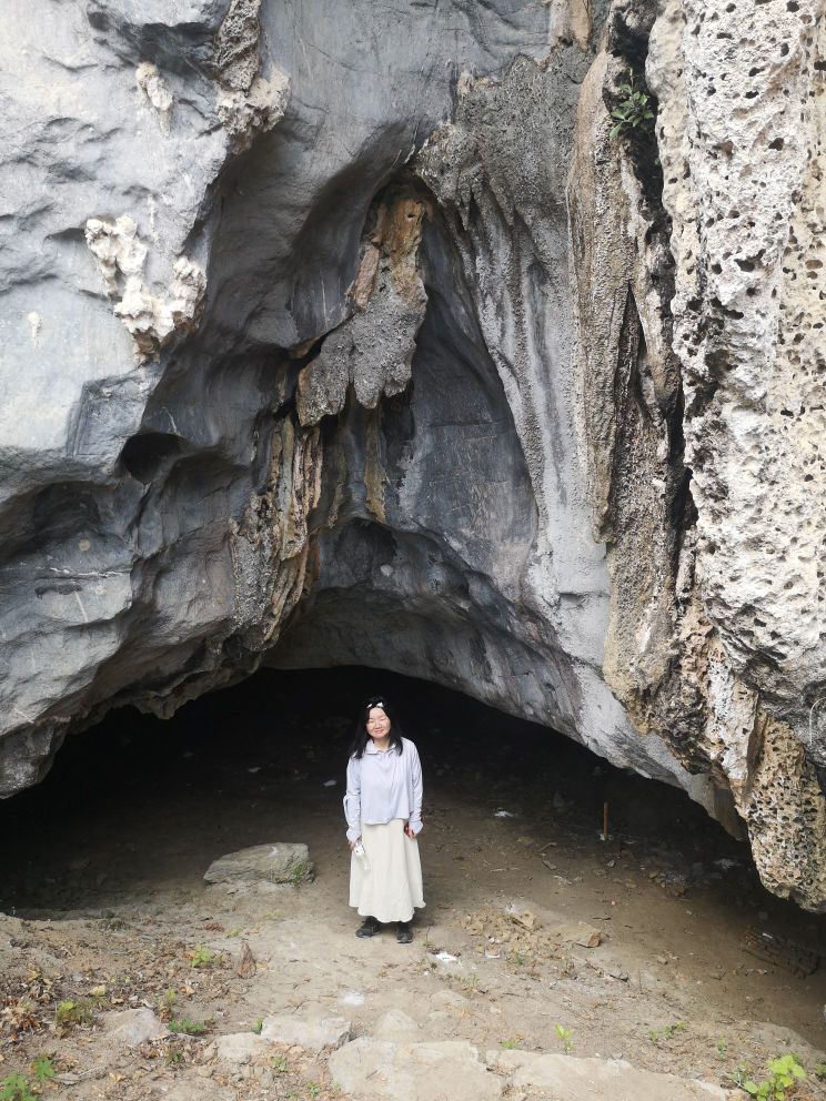 A scenic view of luobi_cave