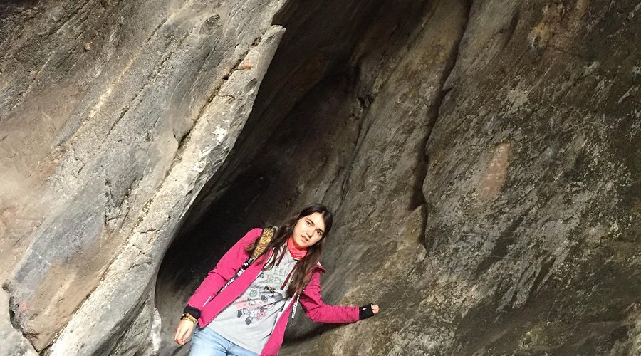 A scenic view of luobi_cave
