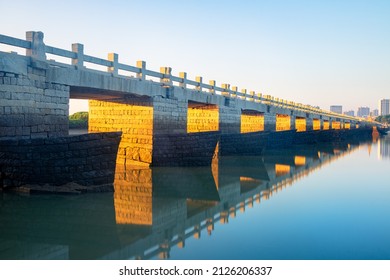 A scenic view of luoyang bridge