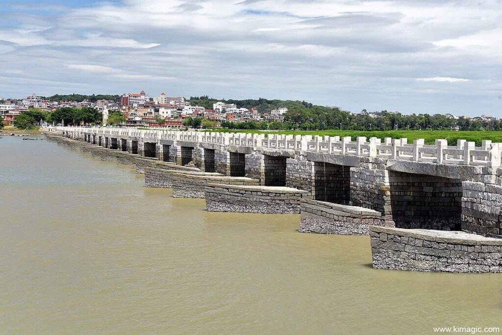 The Fascinating History of Luoyang Bridge: From Ancient Times to Modern Day